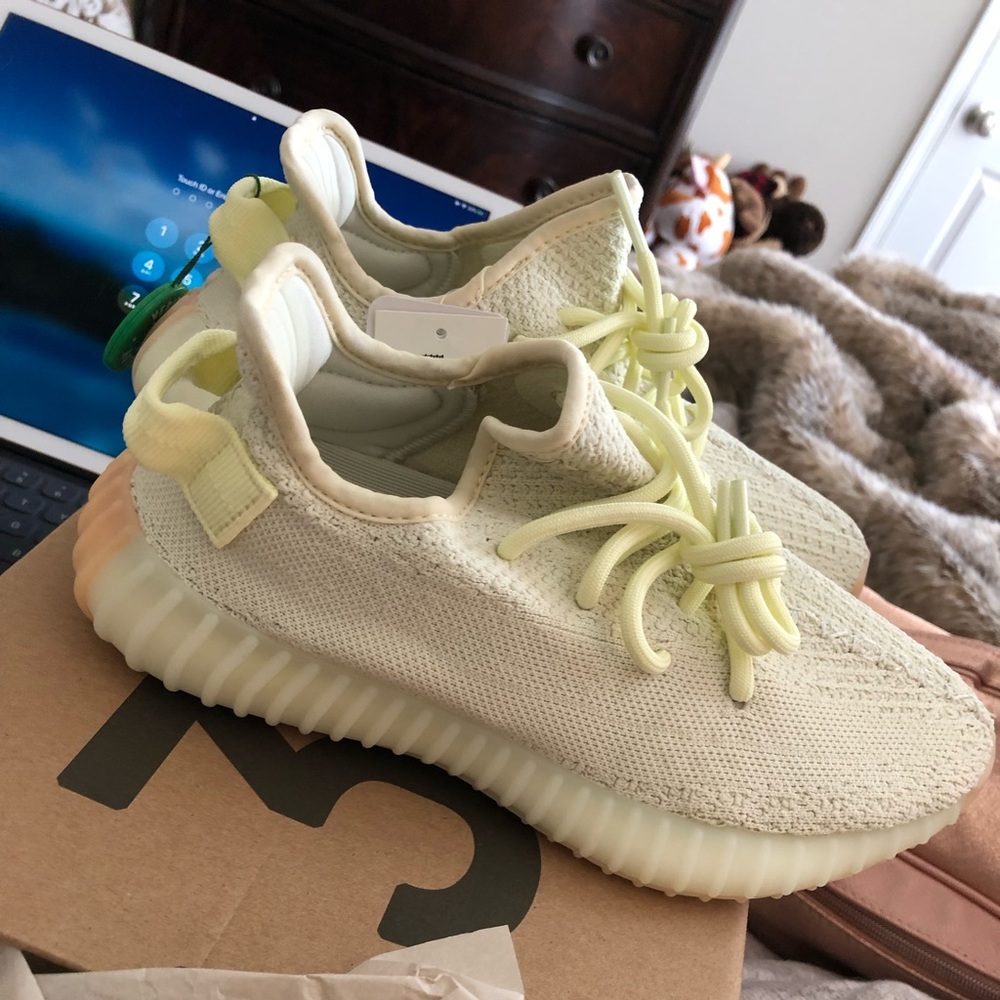 Yeezy Butter Yellow - Picture 1 of 8